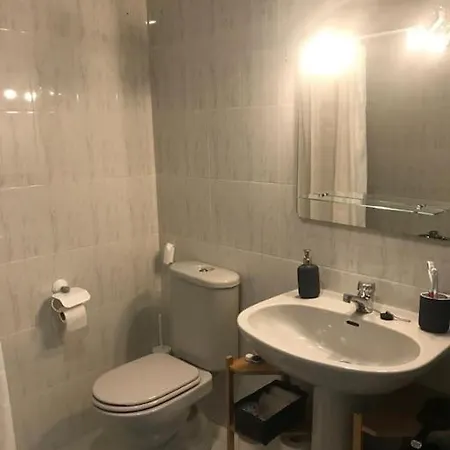 Magnifico Bajo Con Jardin Al Lado De La Playa Apartment *