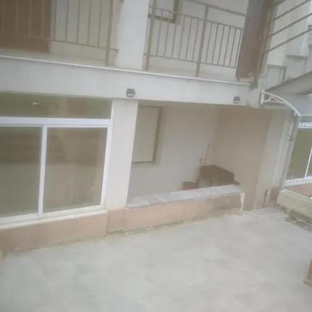 Apartment Magnifico Bajo Con Jardin Al Lado De La Playa Mogro