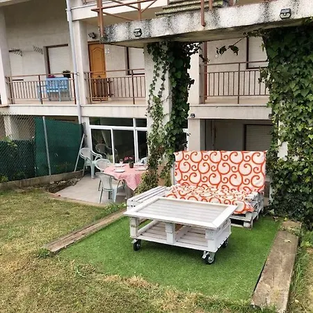 Apartment Magnifico Bajo Con Jardin Al Lado De La Playa Mogro