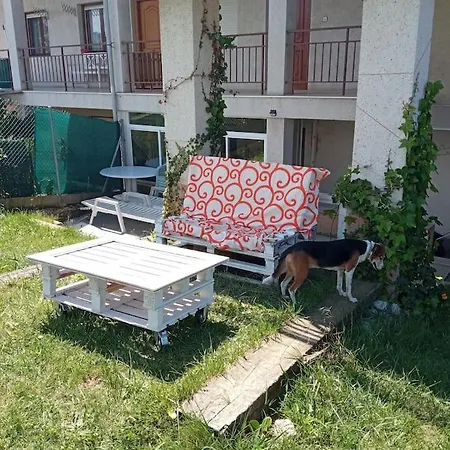 Apartment Magnifico Bajo Con Jardin Al Lado De La Playa